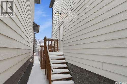 712 7Th Street E, Saskatoon, SK - Outdoor With Exterior