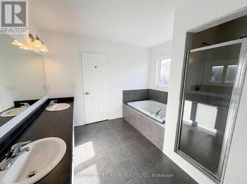 23 Adams Road, New Tecumseth, ON - Indoor Photo Showing Bathroom