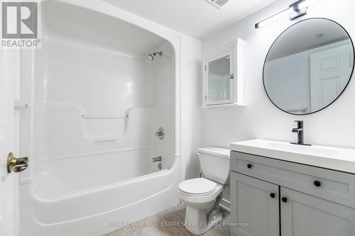 308 - 1480 Bishops Gate, Oakville, ON - Indoor Photo Showing Bathroom