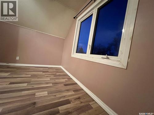 375 7Th Avenue Nw, Swift Current, SK - Indoor Photo Showing Other Room