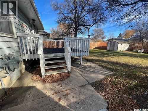 375 7Th Avenue Nw, Swift Current, SK - Outdoor