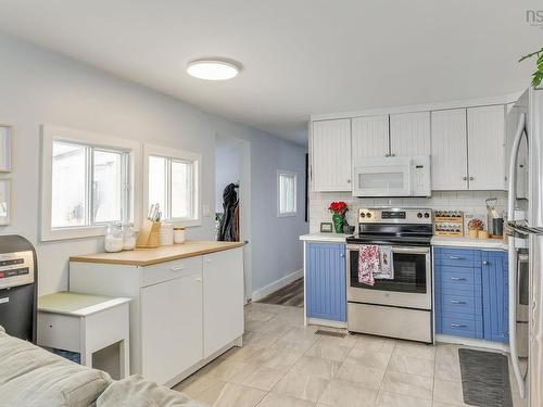 1126 Highway 2, Lantz, NS 