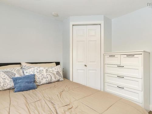 1126 Highway 2, Lantz, NS 