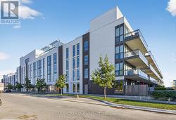 D233 - 333 SEA RAY AVENUE  Innisfil, ON L9S 0J4