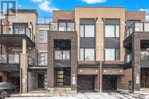 40 HERMAN GILROY LANE  Markham, ON L6C 3L7