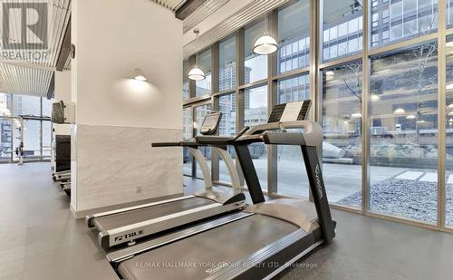 904 - 5 St. Joseph Street, Toronto, ON - Indoor Photo Showing Gym Room