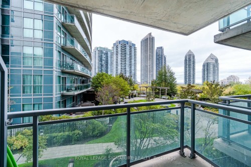 514-155 Legion Road N, Toronto, ON - Outdoor With Balcony