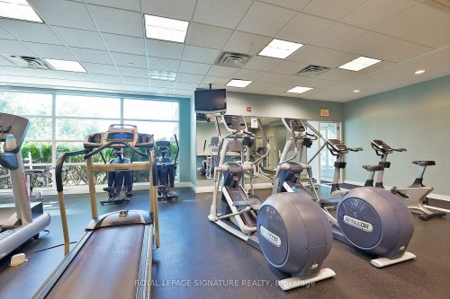 514-155 Legion Road N, Toronto, ON - Indoor Photo Showing Gym Room