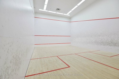 514-155 Legion Road N, Toronto, ON - Indoor Photo Showing Other Room