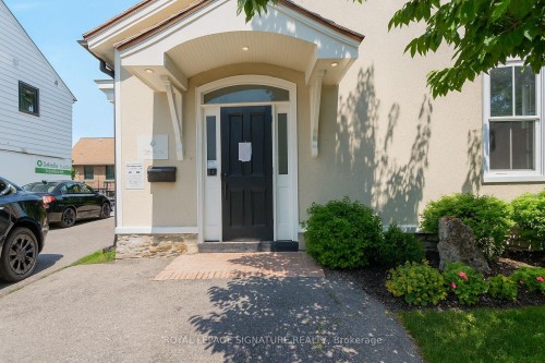 140 Trafalgar Road, Oakville, ON 