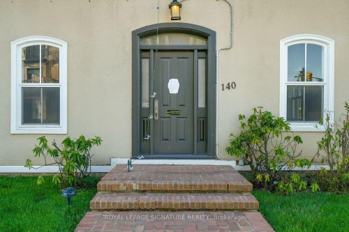 140 Trafalgar Road, Oakville, ON 