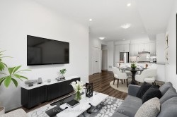 275-150 Honeycrisp Crescent  Vaughan, ON L4K 0N7