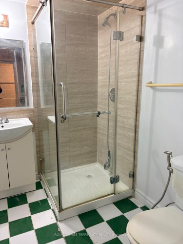 Bsmt-29 Penzance Drive, Toronto, ON - Indoor Photo Showing Bathroom