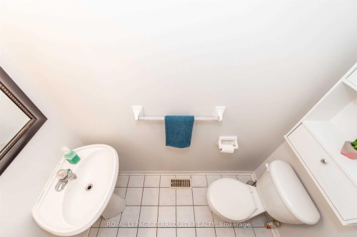 59-1480 Britannia Road W, Mississauga, ON - Indoor Photo Showing Bathroom