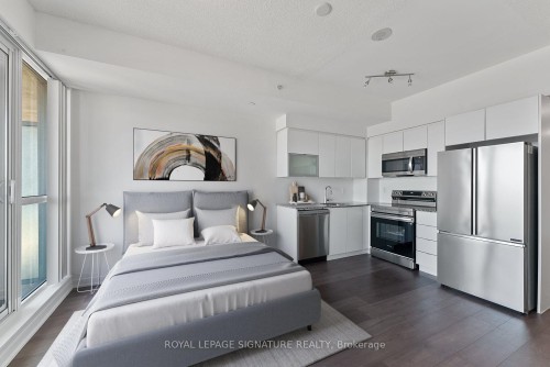2307-150 East Liberty Street, Toronto, ON - Indoor Photo Showing Kitchen With Stainless Steel Kitchen