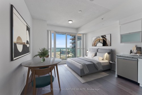 2307-150 East Liberty Street, Toronto, ON - Indoor Photo Showing Bedroom