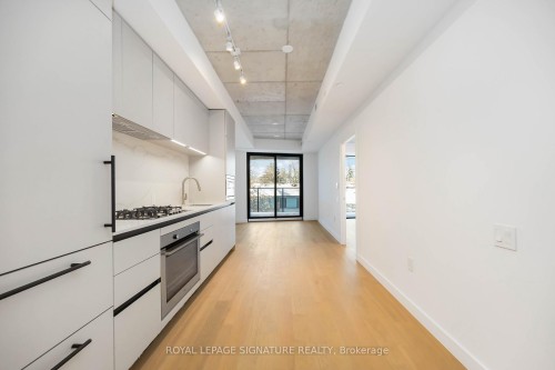 420-1720 Bayview Avenue, Toronto, ON - Indoor