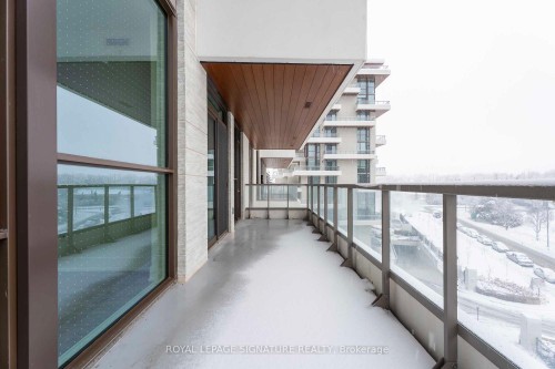 516-399 Royal Orchard Boulevard, Markham, ON - Outdoor With Exterior