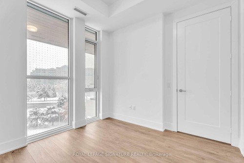 516-399 Royal Orchard Boulevard, Markham, ON - Indoor Photo Showing Other Room