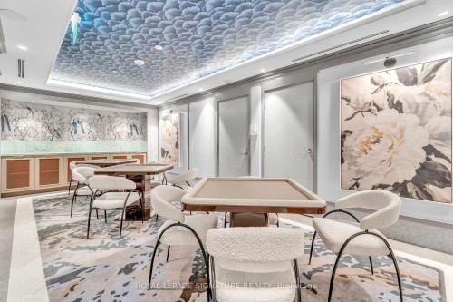 516-399 Royal Orchard Boulevard, Markham, ON - Indoor Photo Showing Other Room