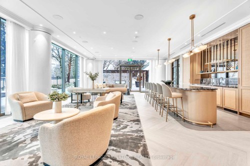 516-399 Royal Orchard Boulevard, Markham, ON - Indoor