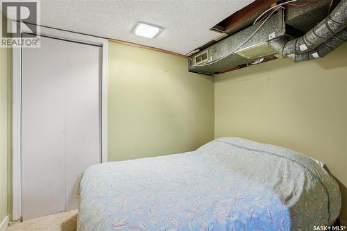 2221 Athol Street, Regina, SK - Indoor Photo Showing Bedroom