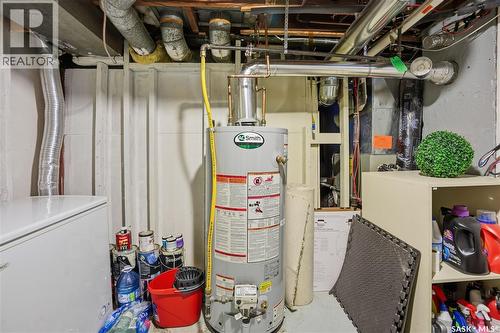 2221 Athol Street, Regina, SK - Indoor Photo Showing Basement