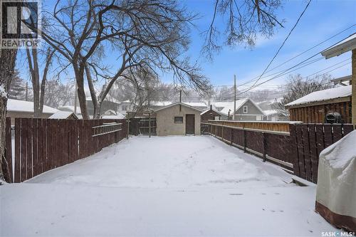 2221 Athol Street, Regina, SK - Outdoor