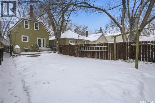 2221 Athol Street, Regina, SK - Outdoor