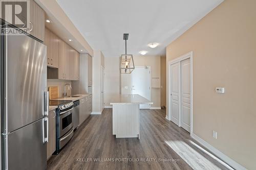 322 - 457 Plains Road E, Burlington, ON - Indoor Photo Showing Kitchen