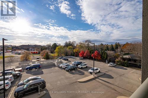 322 - 457 Plains Road E, Burlington, ON - Outdoor With View