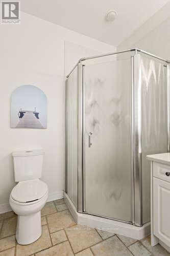 1662 Shore Road, London South (South A), ON 