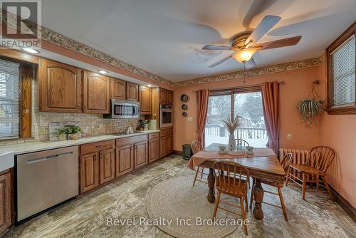 140 Vansittart Avenue, Woodstock (Woodstock - North), ON - Indoor