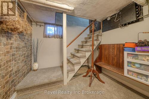 140 Vansittart Avenue, Woodstock (Woodstock - North), ON - Indoor