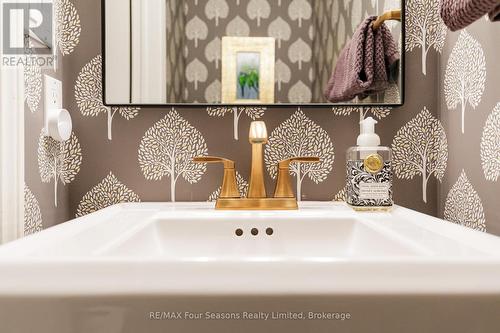 2 Callary Crescent, Collingwood, ON - Indoor Photo Showing Bathroom