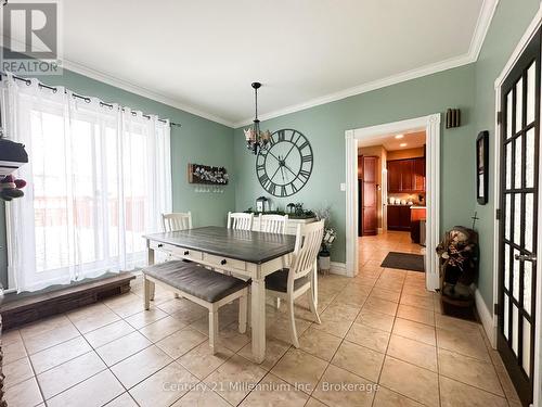 Dining room - 692 15Th Street E, Owen Sound, ON - Indoor Photo Showing Dining Room