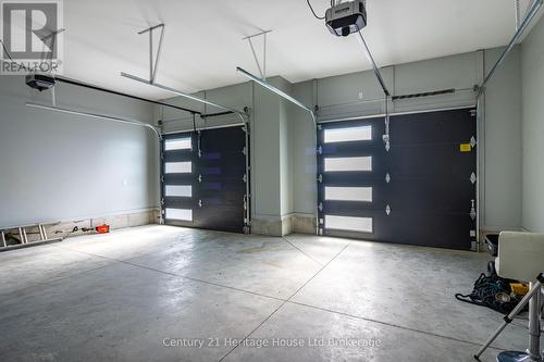 11651 Plank Road, Bayham (Eden), ON - Indoor Photo Showing Garage