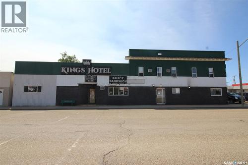 90 3Rd Avenue W, Shaunavon, SK 