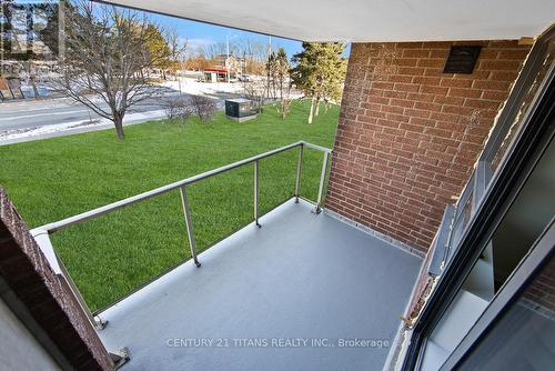 201 - 100 Wingarden Court, Toronto, ON - Outdoor