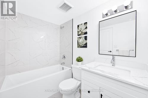 201 - 100 Wingarden Court, Toronto, ON - Indoor Photo Showing Bathroom