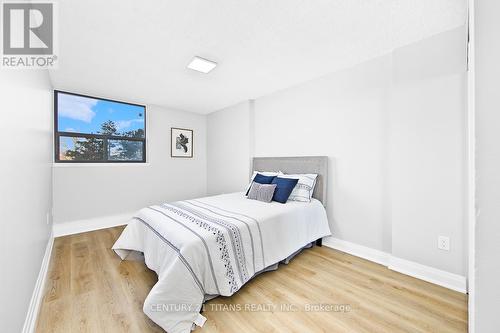 201 - 100 Wingarden Court, Toronto, ON - Indoor Photo Showing Bedroom