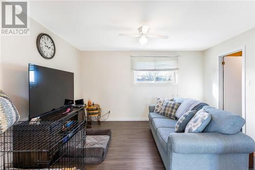 3144 Herve Avenue, Val Caron, ON - Indoor Photo Showing Living Room