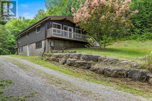 194 Klondike Road, Bonnechere Valley, ON - Outdoor With Deck Patio Veranda