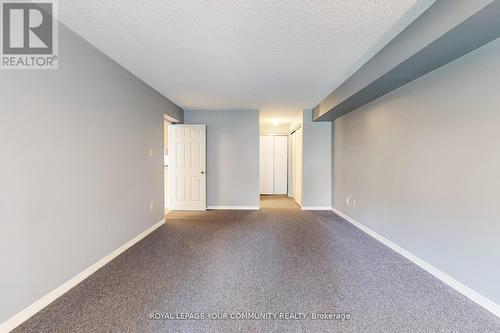 Prim-bedroom - 205 - 309 Major Mackenzie Drive, Richmond Hill, ON - Indoor Photo Showing Other Room