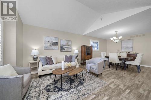 48 Dickinson Court, Centre Wellington, ON - Indoor Photo Showing Living Room