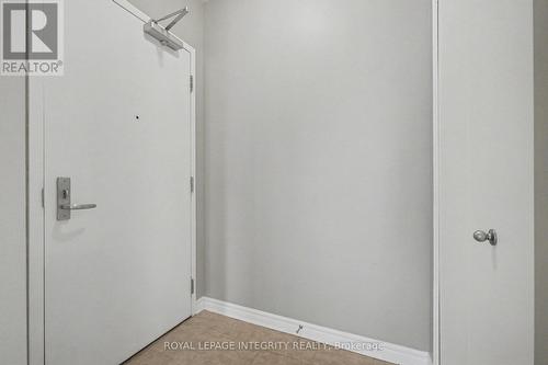 205 - 70 Landry Street, Ottawa, ON - Indoor Photo Showing Other Room