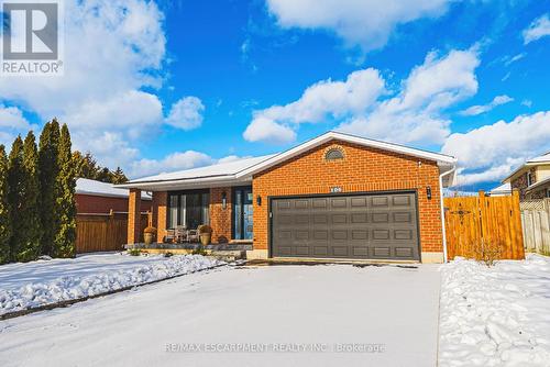 106 HIGHBURY DRIVE  Hamilton, ON L8J 3P2