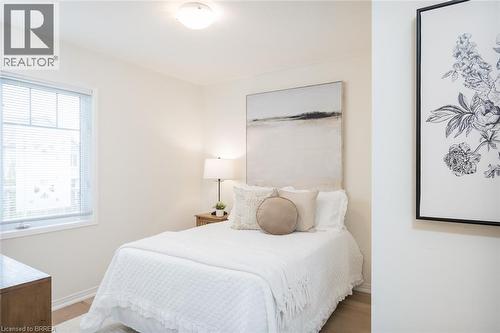 3rd bedroom - 3355 Thomas Street Unit# 10, Mississauga, ON - Indoor Photo Showing Bedroom