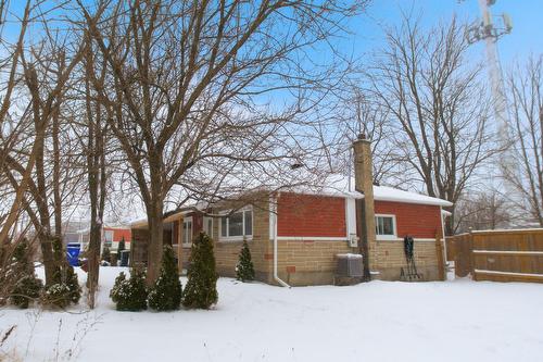 19 Boul. de Lucerne  Gatineau (Aylmer), QC J9J 2K3