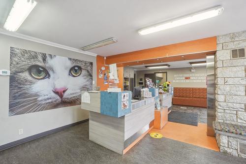 Commerce - 480 Rue St-Jacques, Napierville, QC - Indoor Photo Showing Other Room